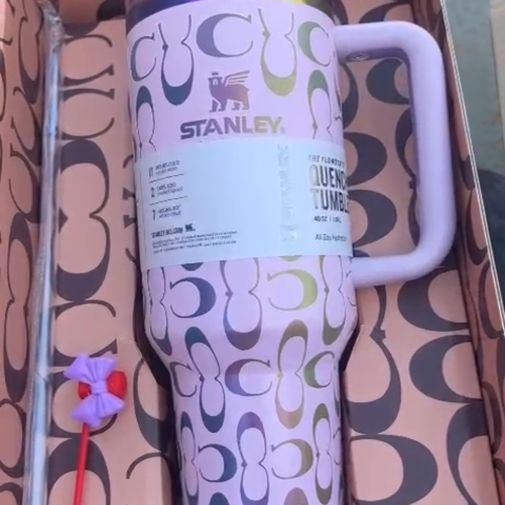 Stanley Patterned Tumbler with Handle